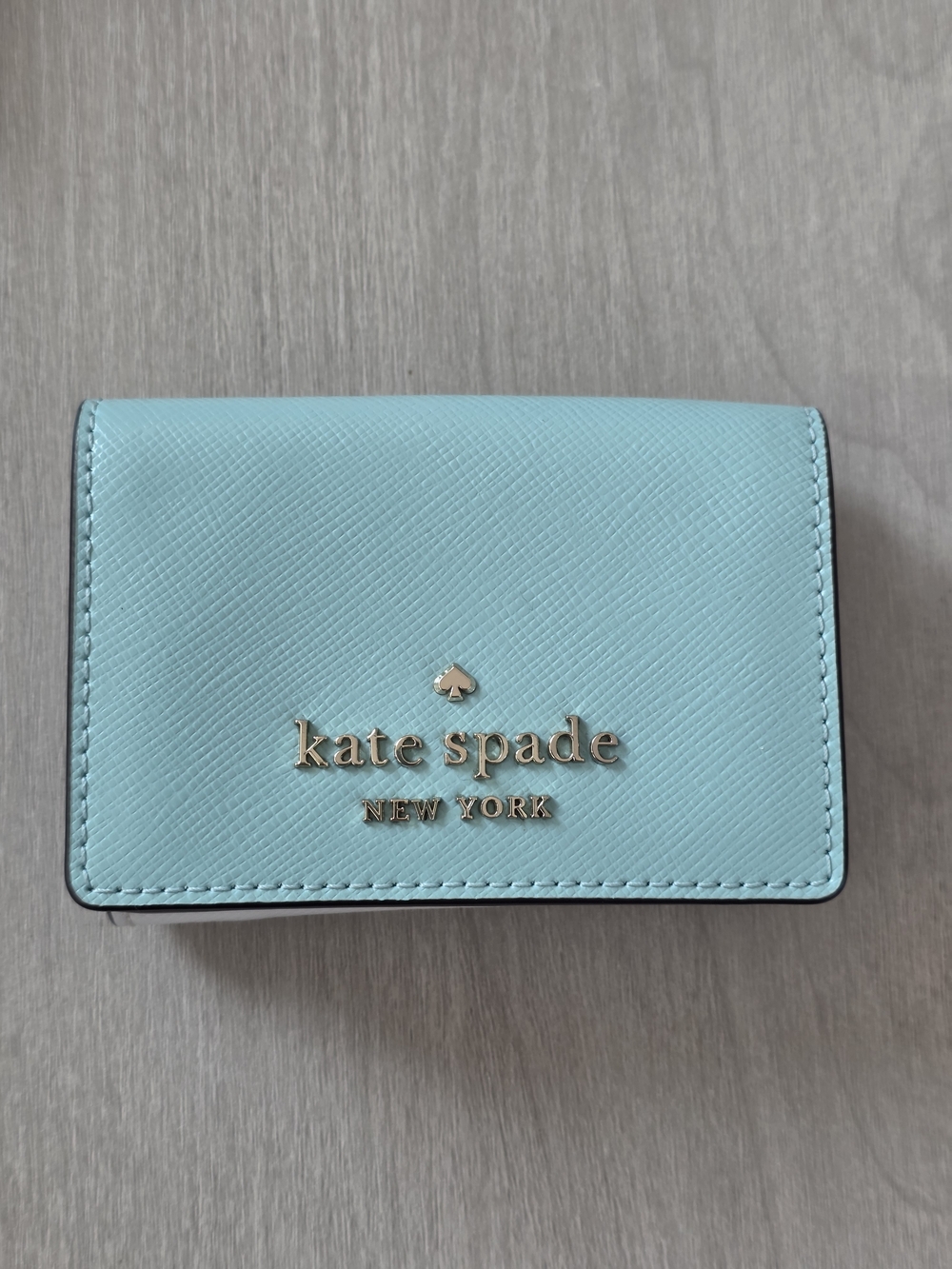 kate spade New York Small Saffiano Card Holder in Light Aqua